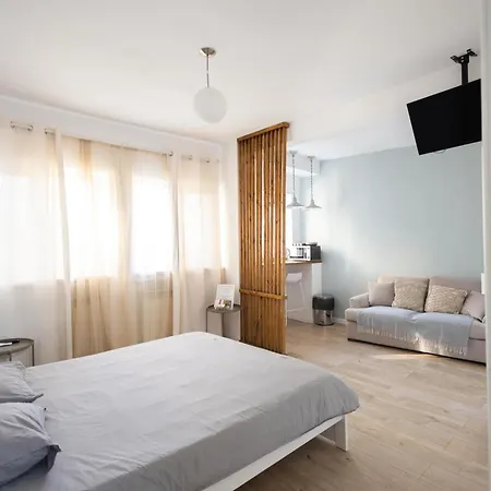 1Bed Flat Central Bucharest Exterior photo